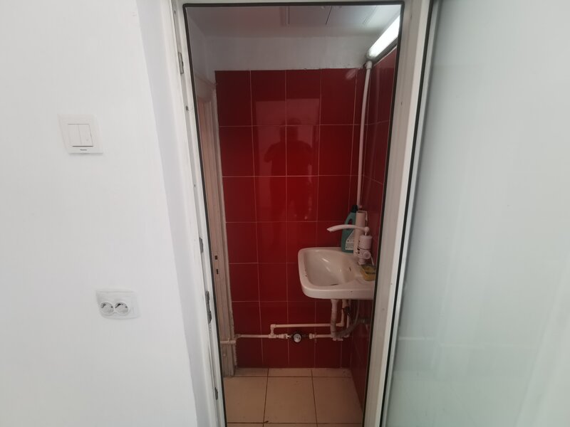Metrou Izvor,